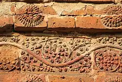 Terracotta decoration on Jora Deul wall