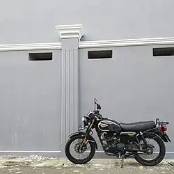 2018 Kawasaki W175 SE Left Side View