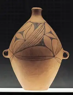 Large water vessel of the late Yangshao culture or early Majiayao; from Shaanxi, Shanxi or Gansu province; 4th millennium BC; Rietberg Museum (Zürich, Switzerland)