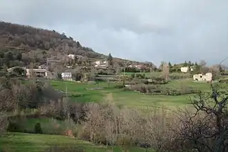 Le Village de Creysseilles