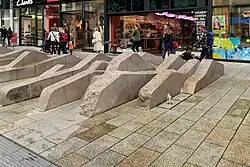 Water feature „Playing on the path“ (2015)