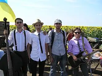 Los Colorados in 2012