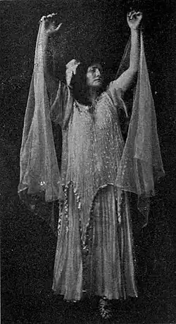 Moore (c. 1908) in "The Dance of the Seasons" representing winter