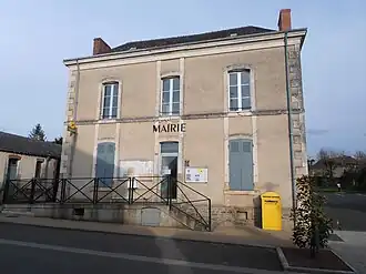 The town hall of Villaines-sous-Malicorne