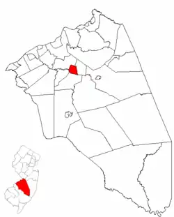 Location of Mount Holly in Burlington County highlighted in red (right). Inset map: Location of Burlington County in New Jersey highlighted in red (left).