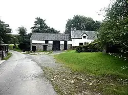 Middle Maestorglwydd Barn
