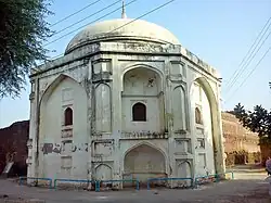 Mir Chakar's tomb