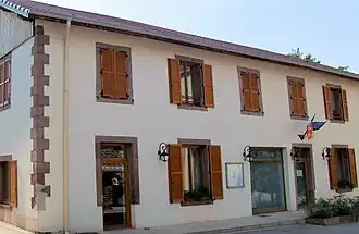 The town hall in Mortagne