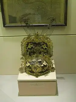 Gilded metal hat, Nguyễn dynasty, 19th-early 20th century. Object for worship