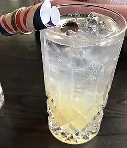 "Notes From Gordon" cocktail, with various insults from Ramsay