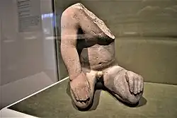 Kneeling human figure, 1200–600 BC