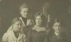 From left to right: Mia Olsson, Lydia Olsson, Anna Olsson, Hannes Olsson.
