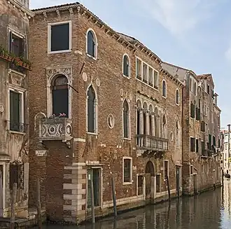 Moro-Lin Michiel Olivo Palace