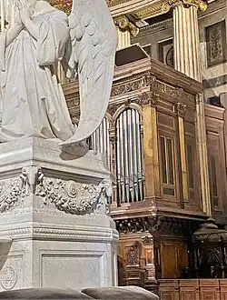 The choir organ behind the altar