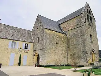 The town hall and church in Paulin