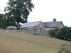 Pen-y-bryn, Llansilin