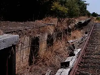 Collapsed platform face