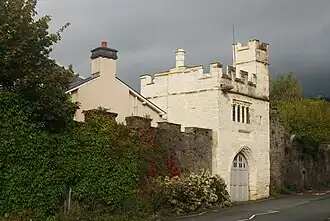 Porth-Mawr Gatehouse
