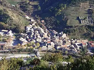 A view of Rémuzat from the nearby hillside