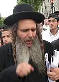 Shalom Arush, leader of a group of Sephardic followers of Breslov Hasidut in Israel