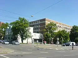 Street facade of the former municipal health department building at Dachauer Straße 90