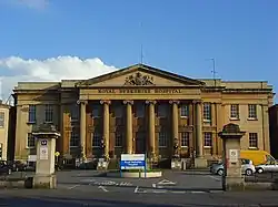 Main block and flanking wings at Royal Berkshire Hospital