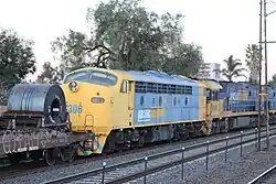 S306 trails NR66 and NR27 on #3WM2 at Middle Footscray on 11 September 2018