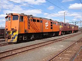 No. E1104 in Spoornet orange livery at Ladysmith, 5 August 2007