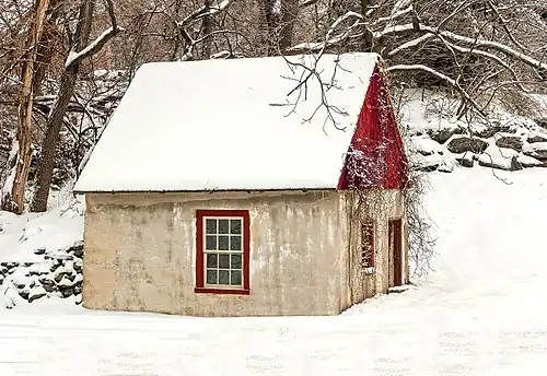 The 1930s springhouse