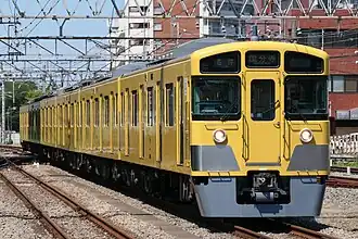 A New 2000 series six-car set