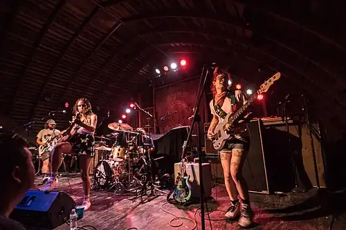 Speedy Ortiz-16 (31423880307).jpg