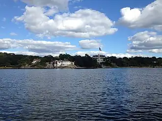 The Squantum Association