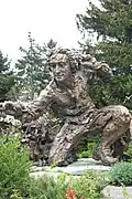 Linnaeus sculpture in the Chicago Botanic Garden[8]