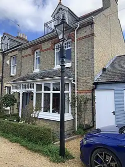 Gas lamp post, Clare Road