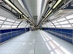 Fare-paid footbridge (April 2022)