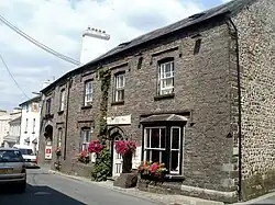 Red Lion Hotel, Llangadog