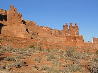 Argon Tower (left), Three Gossips (right)