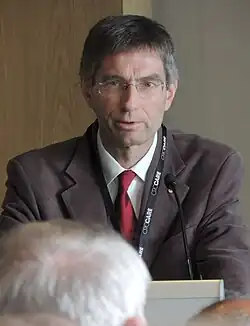 Tilman Ruff speaks in Adelaide, 2015