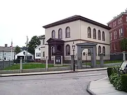 The building's exterior in 2009