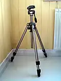 Velbon Sherpa 600R camera tripod