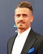 Voria Ghafouri , (1987)