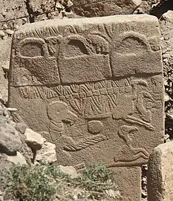 Pillar&nbsp;43, Enclosure&nbsp;D: the "Vulture Stone"