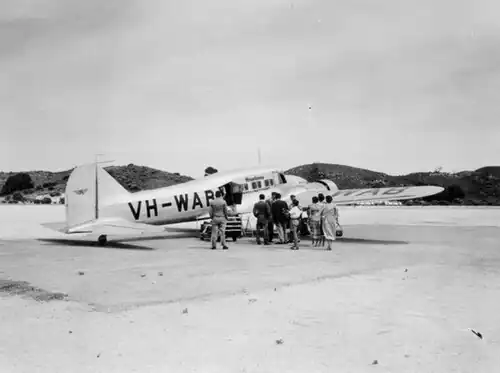 Woods Airways VH-WAB,  1953